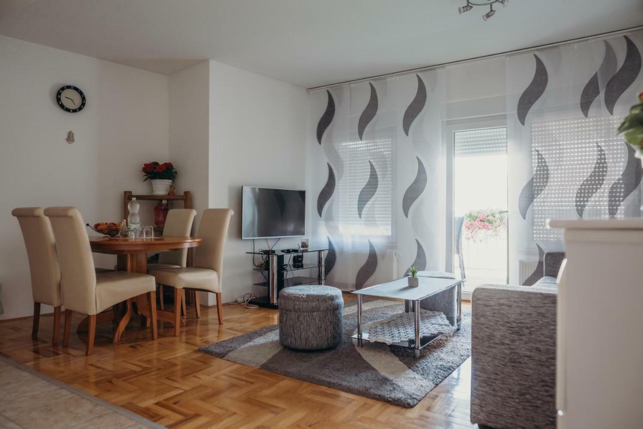 Apartman "Joka" Ðakovo Extérieur photo